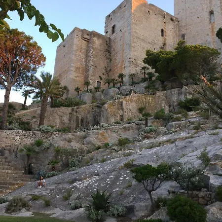 Bertur Peñismar *